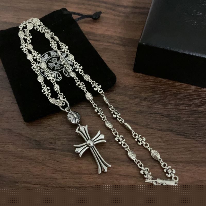 Ch**me He**ts necklaces